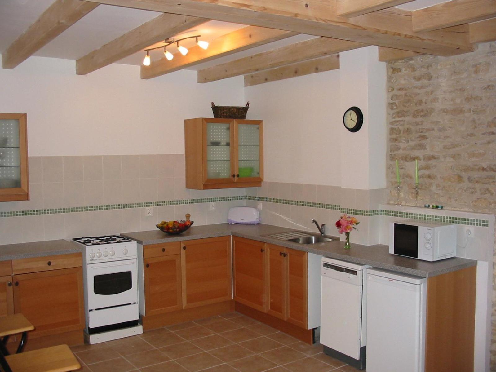 Le Noisetier At Les Hiboux Gites Chef-Boutonne Dış mekan fotoğraf